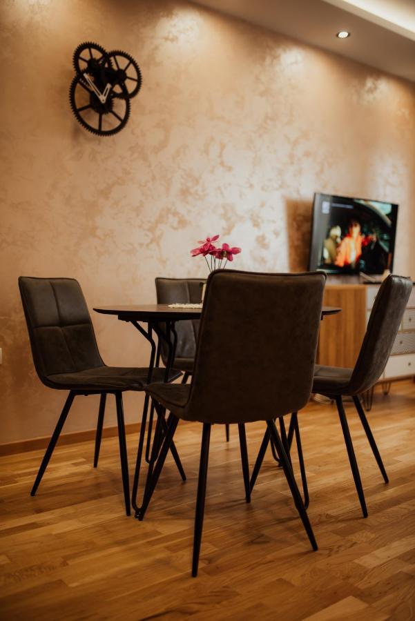 Apartamento Astra Novi Sad Exterior foto