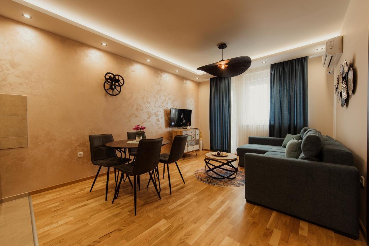 Apartamento Astra Novi Sad Exterior foto