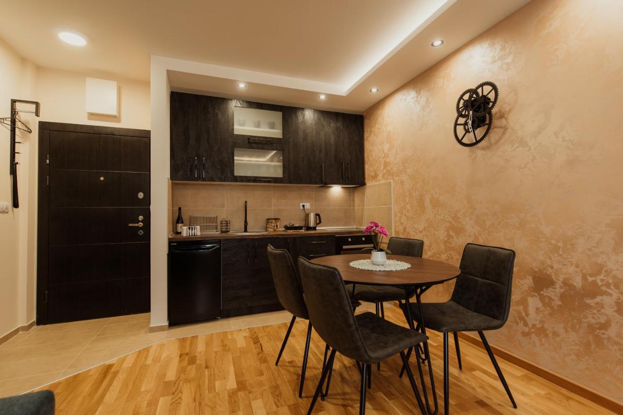 Apartamento Astra Novi Sad Exterior foto